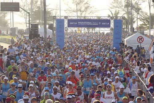 A Maratona Caixa da Cidade do Rio de Janeiro de 2011 reuniu cerca de 20 mil corredores na Cidade Maravilhosa / Foto: Divulgação 